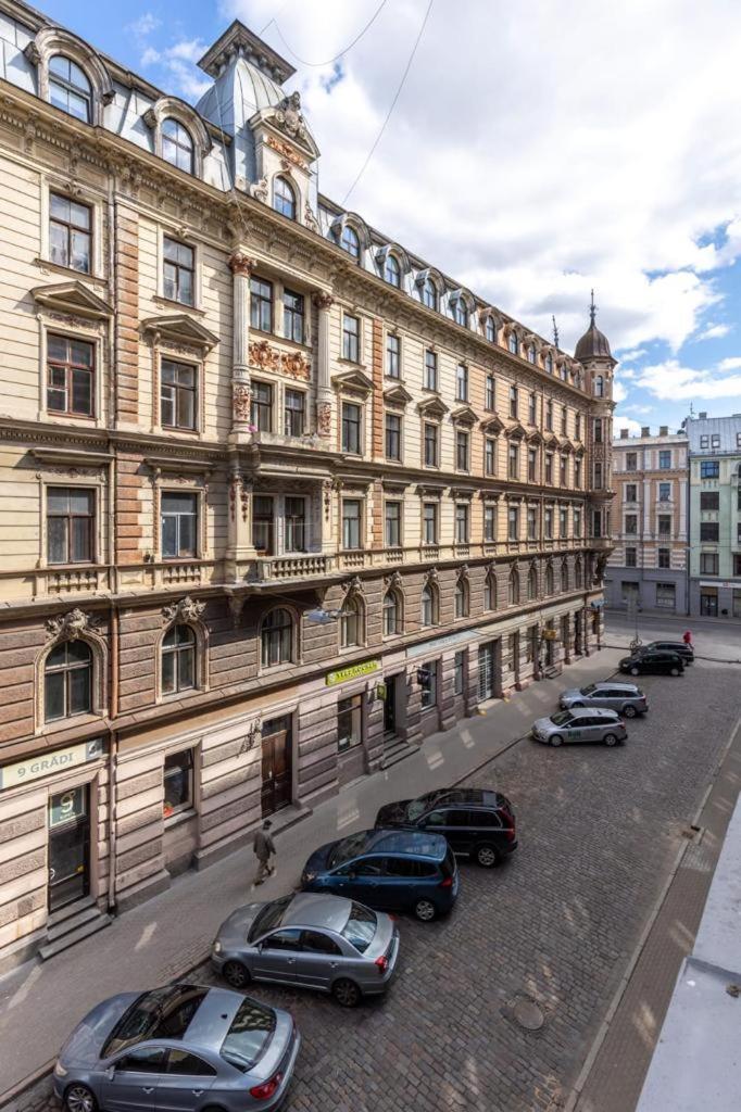Kalnina Street Studio Apartment ريغا المظهر الخارجي الصورة